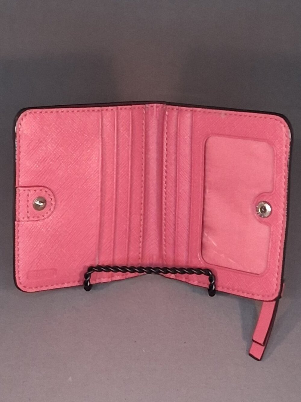 NWT Coach Pink Saffiano Leather Bow Bifold Snap Compact Wallet F53141 - Picture 6 of 13